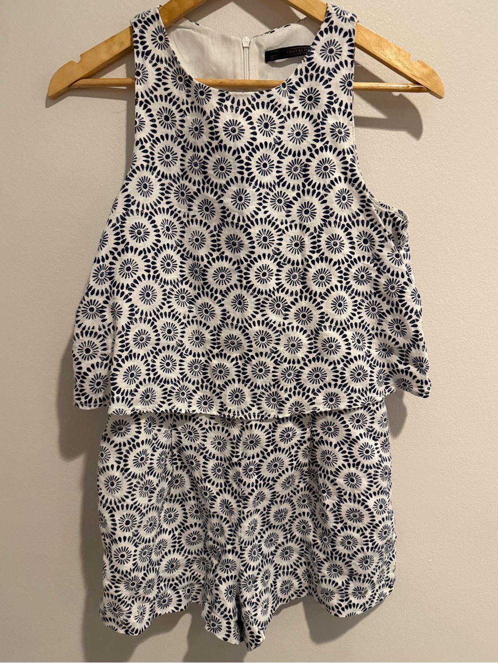 Zara Trafaluc 100% Linen Layered Romper Blue White Block Print Floral S Travel